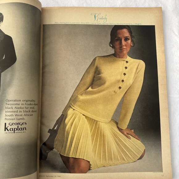 Vogue - September 1968 - Picture 7 of 10